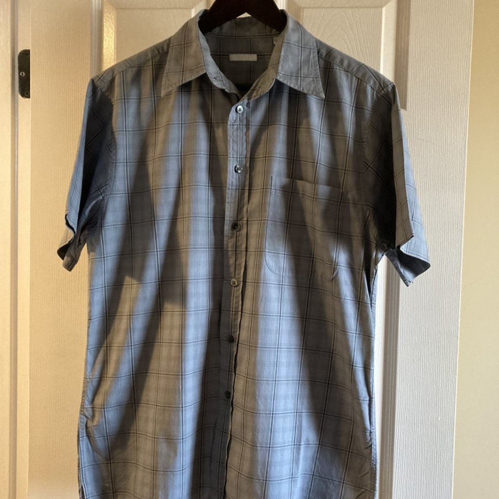 Men's short sleeve button down medium - Halogen